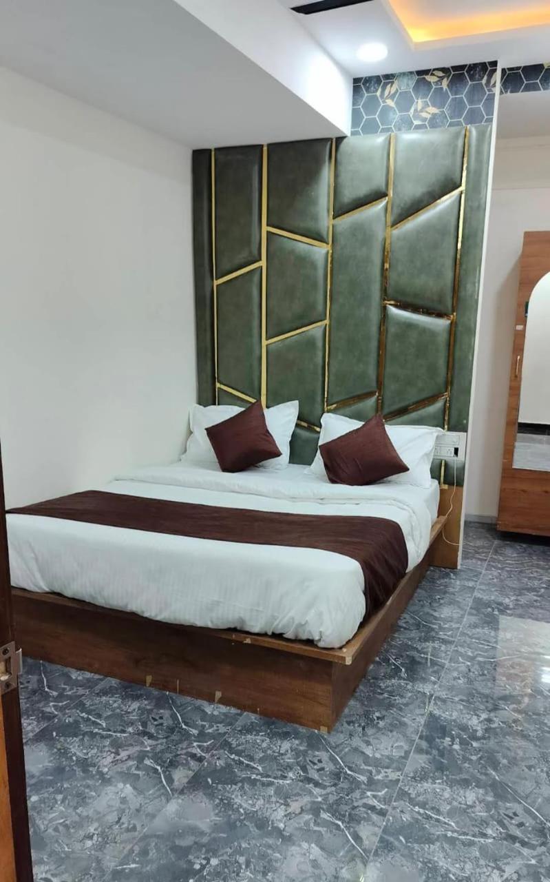 Hotel Kings Villa Ахмедабад Экстерьер фото